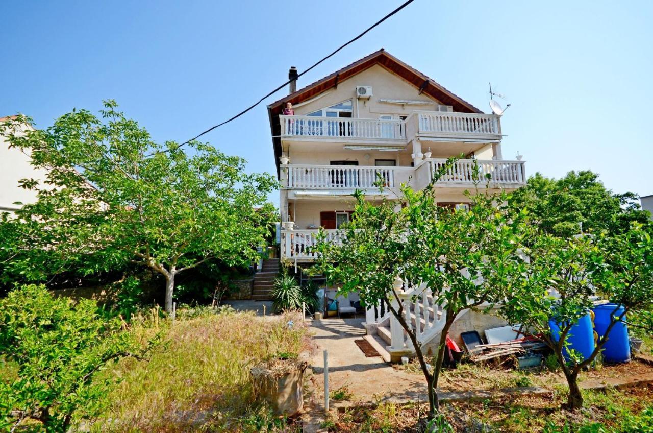 Apartment Branislava โรกอซนิซา ภายนอก รูปภาพ